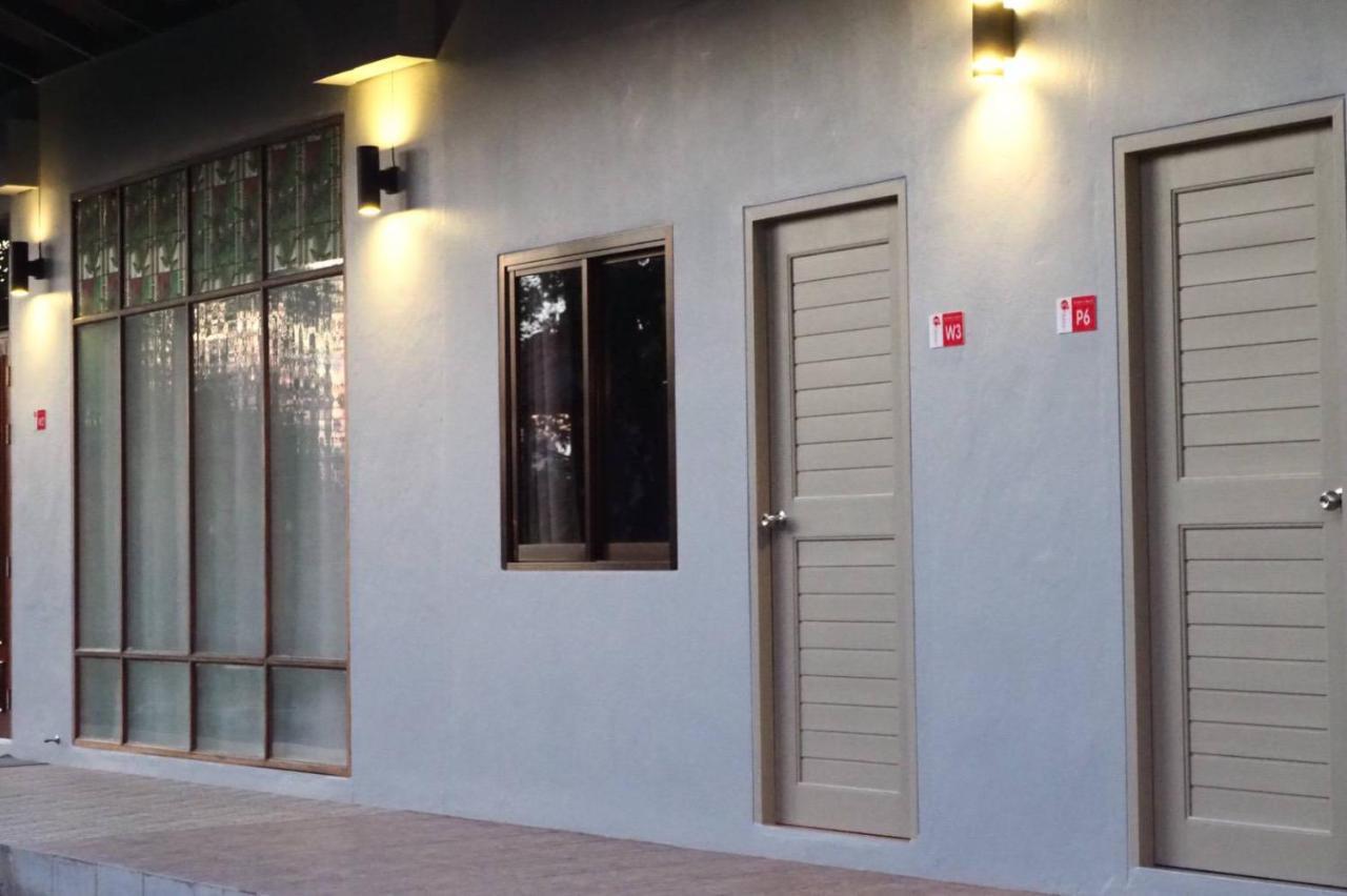 We Hostel Khaolak Khao Lak Exterior photo